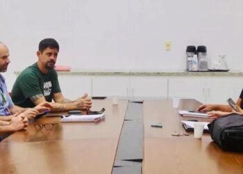 Jardins filtrantes serão usados para despoluir Canal do Molambo, em Macaé