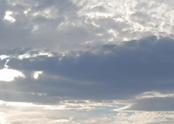 Tempo deve mudar: previsão é de chegada de frente fria e chuva na região