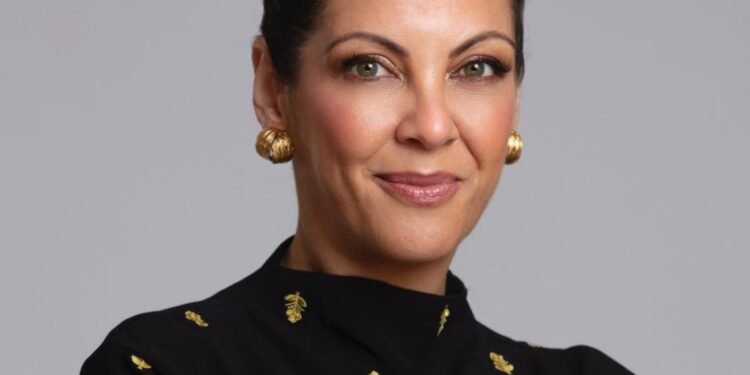 Thalita Rebouças é destaque no LiterArraial 2025; palestra foi antecipada