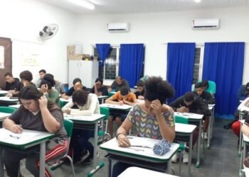 Oportunidade: Conclua o ensino fundamental gratuitamente em Rio das Ostras; inscrições abertas