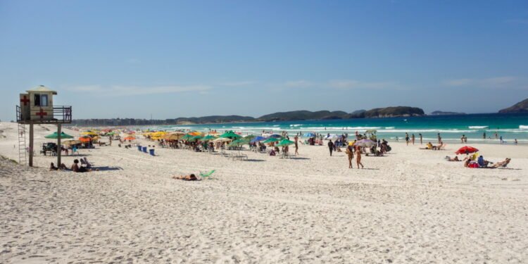 Pesquisa reforça potencial da Costa do Sol; turismo ‘sol e praia’ lidera preferência dos viajantes