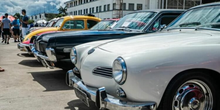 Búzios vai acelerar no charme: vem aí o 1º Fest Car Classic