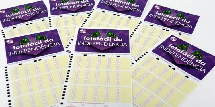 Lotofácil: 54 apostadores levam mais de R$ 4,2 milhões; confira os números sorteados