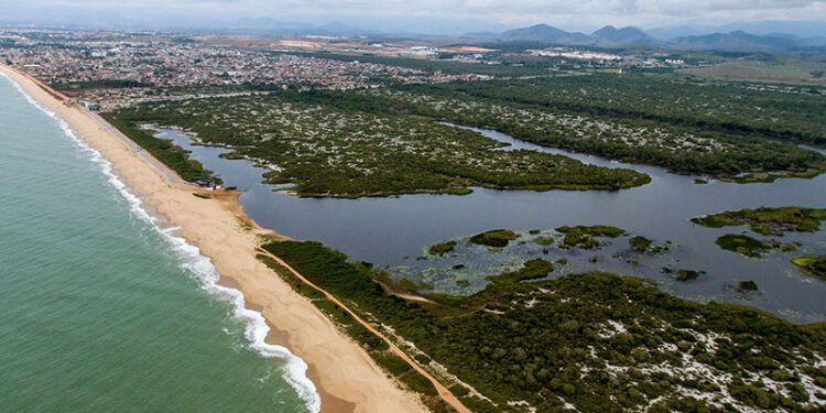 Geoparque Costões e Lagunas promove oficina sobre turismo e preservação em Macaé
