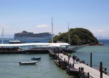 Aberta a temporada de navios em Búzios; primeiro desembarque acontece 12 de outubro
