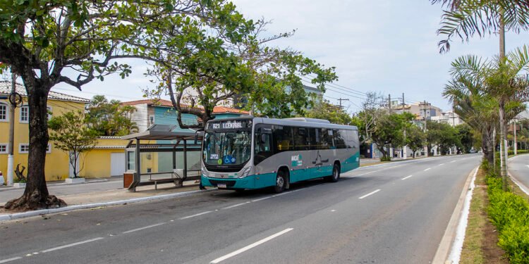 Ônibus mudam de rota a partir de segunda (17) em Macaé; confira a alteração