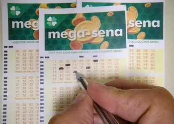 Mega-Sena acumula e prêmio vai a R$ 18 milhões; confira os números sorteados