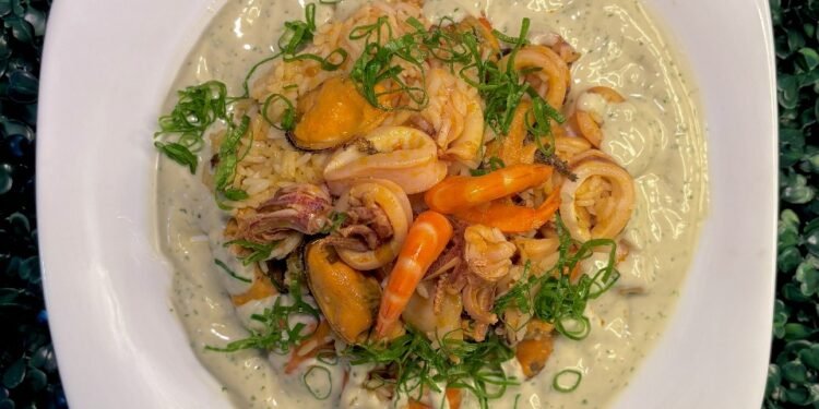 Festival de Frutos do Mar de Arraial do Cabo começa nesta sexta-feira (07); confira os pratos e programação