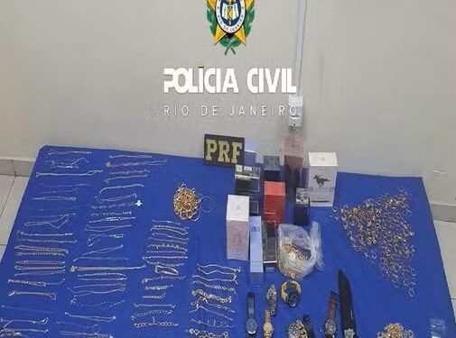 Cerca de R$ 2 milhões em joias e perfumes são levados em furto no bairro Costa Azul, Rio das Ostras