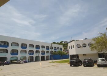 Mutirão de documentos e atendimento médico acontece nesta terça (18) no CIEP Prainha, em Arraial do Cabo