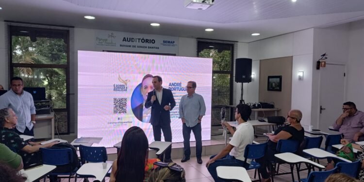 André Português, ex-prefeito de Miguel Pereira, fala sobre parcerias e inovação no turismo em reunião do Condetur