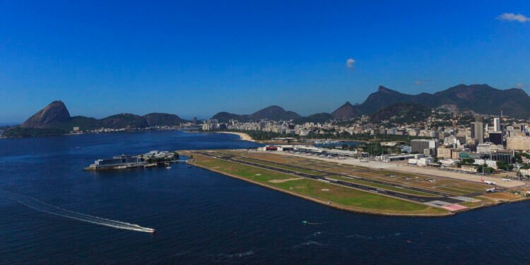 Turismo fluminense consolida ano histórico; Brasil registra salto em empregos no setor