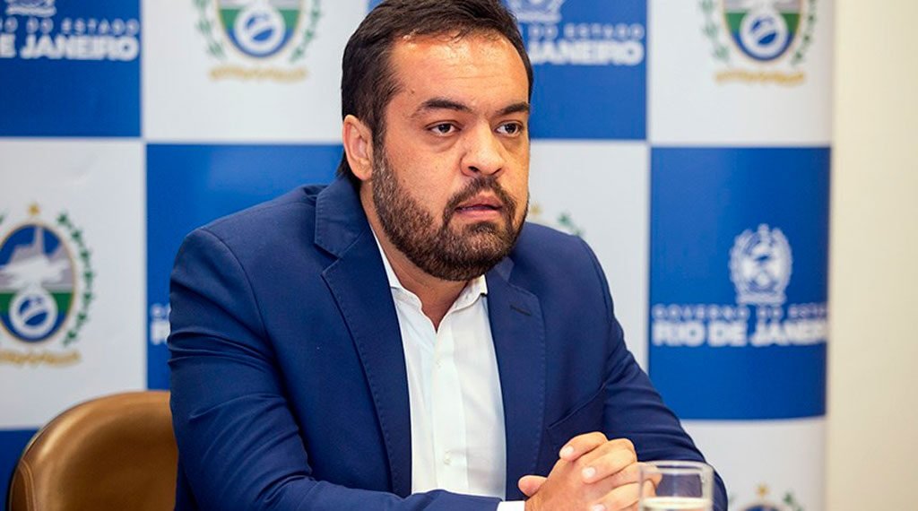 Cinco secretários deixam o governo; presidente do TJ assume o comando do estado