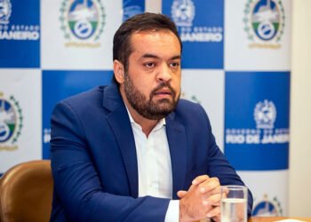 Cinco secretários deixam o governo; presidente do TJ assume o comando do estado