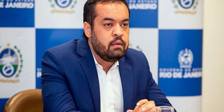 Cinco secretários deixam o governo; presidente do TJ assume o comando do estado