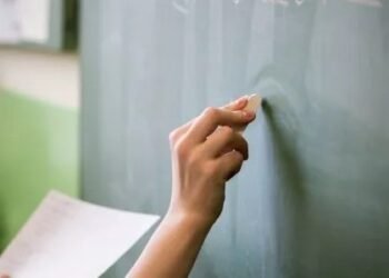 Processo seletivo oferece 183 vagas para professores em Teresópolis; inscrições iniciam quarta (14)