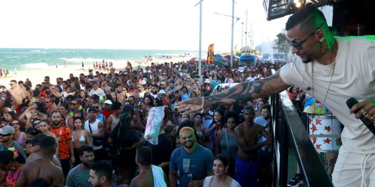 Trios elétricos comandam o Carnaval em Macaé; veja a programação