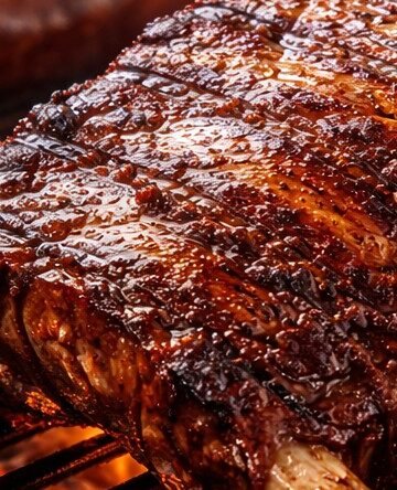 Arraial BBQ Festival chega em março com churrasco e rock; veja programação