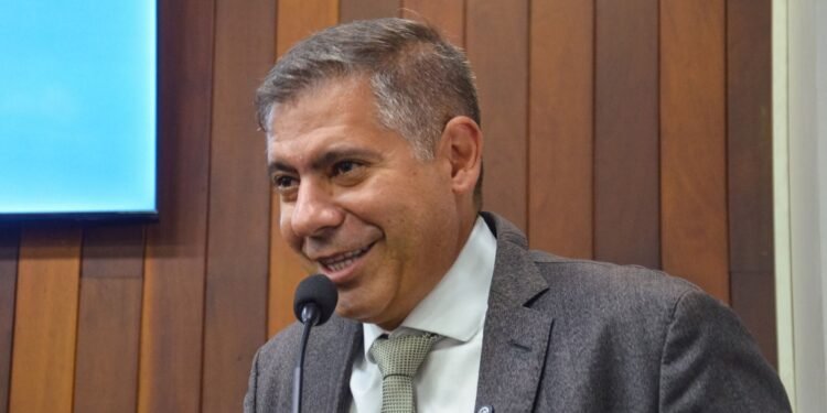 Medalha Aline Rabelo Rangel Azevedo é criada para reconhecer ações sociais em Cabo Frio