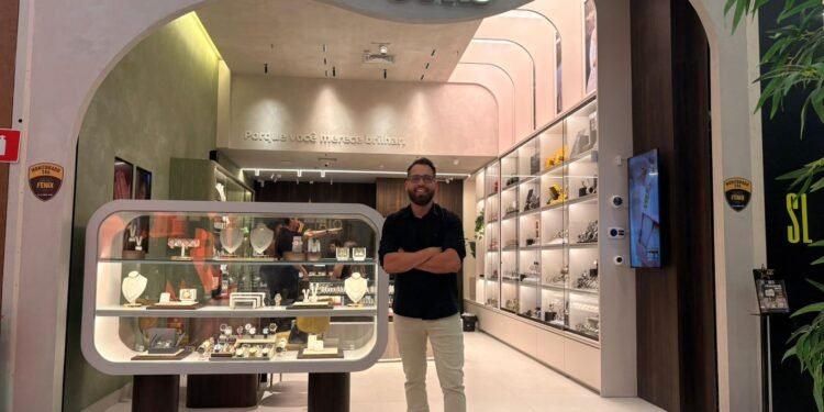 Joalheria lança loja modelo e entra no franchising
