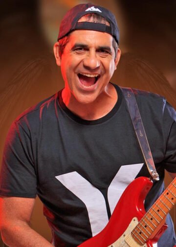 Carnaval não acabou em Macaé; Durval Lelys comanda trio neste domingo (22)