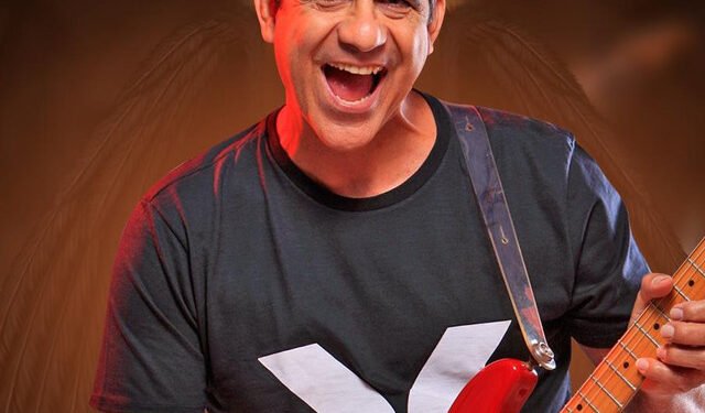 Carnaval não acabou em Macaé; Durval Lelys comanda trio neste domingo (22)