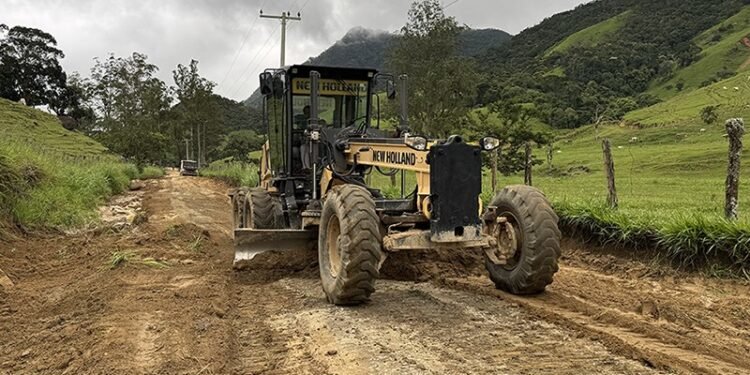 Rota alternativa liga Frade ao Sana após danos em ponte