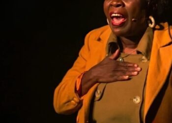 Com humor e boas risadas, “Querida Mamãe” estreia em Rio das Ostras