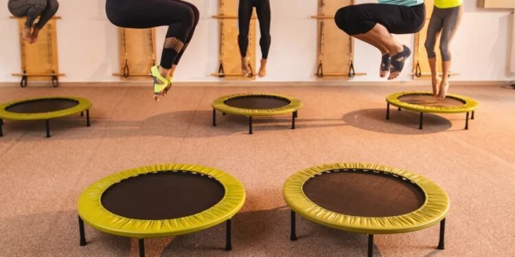 Barra de São João oferece aulas gratuitas de jump para moradores