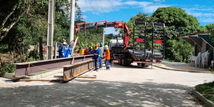 Reconstrução de ponte avança no Sana