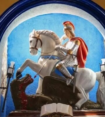 Feijoada, alvorada e procissão marcam Festa de São Jorge em Cabo Frio; confira a programação