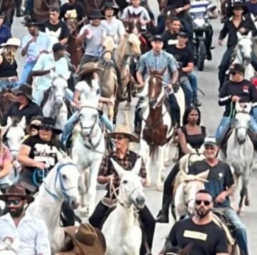 Cavalgada do Trabalhador anima feriado com dois dias de programação em Rio das Ostras