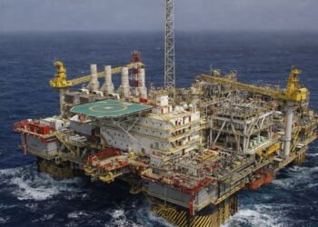 Constellation abre vaga offshore em Rio das Ostras