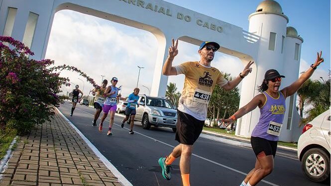Corrida entre praias movimenta domingo (12) de Arraial do Cabo