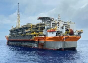 Exportações de petróleo disparam e reforçam liderança do Rio de Janeiro