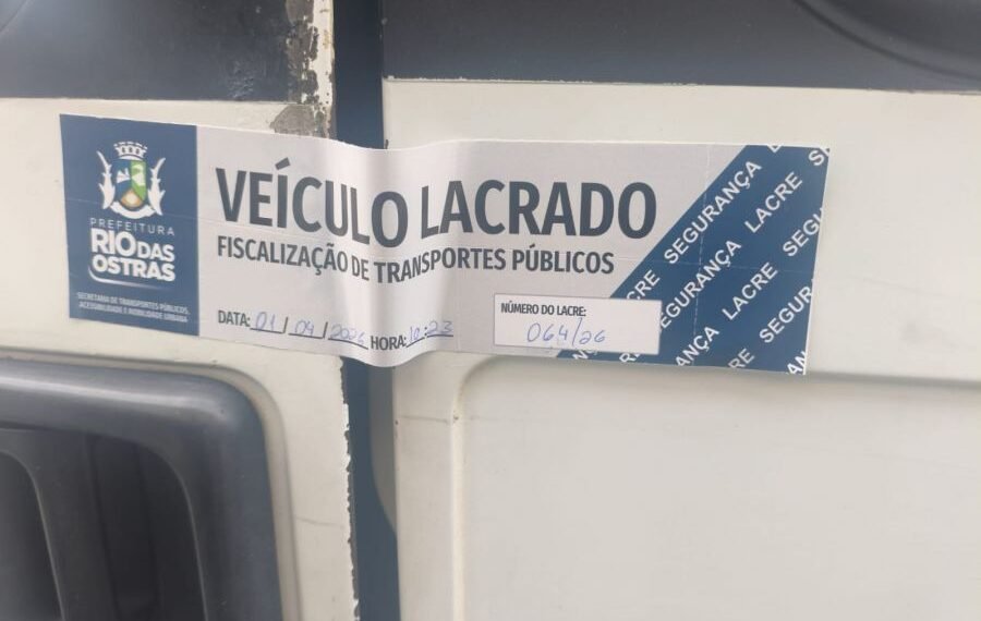 Vans são lacradas em Rio das Ostras