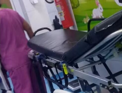 Menino de 7 anos morre após cair de árvore em Iguaba Grande; família denuncia negligência médica