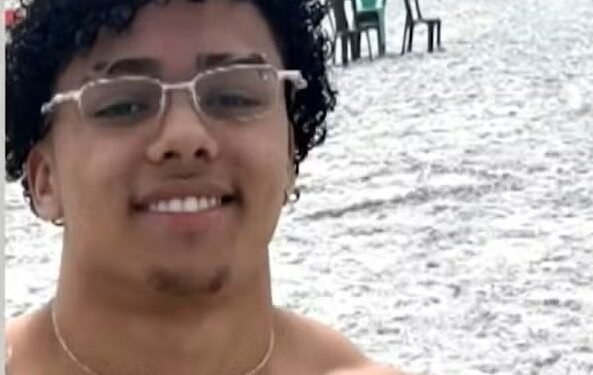 Após dois dias de buscas, corpo de turista é localizado no mar de Arraial do Cabo