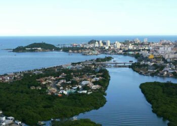 Rio Macaé e seus impactos ambientais serão debatidos no evento “O Rio que Desce, o Mar que Sente”