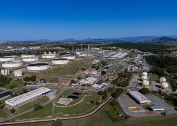 Macaé anuncia quase 800 vagas de emprego em diferentes áreas; confira oportunidades