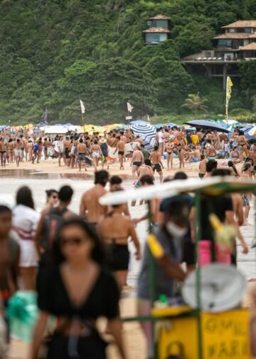 RJ ultrapassa 1 milhão de turistas estrangeiros e registra alta de 18% em 2026