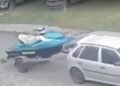 Câmeras registram ‘jet ski’ furtada em Arraial do Cabo circulando por Cabo Frio