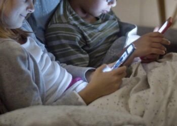 O que crianças e adolescentes estão assistindo na internet?