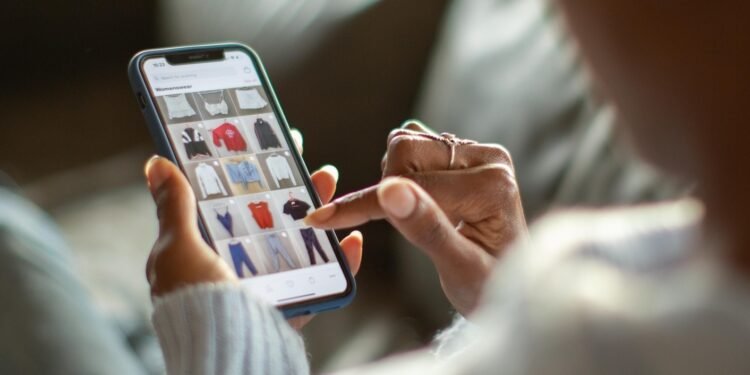Shopee, Shein e Temu: ‘Taxa das blusinhas’ chega ao fim para compras de até US$ 50