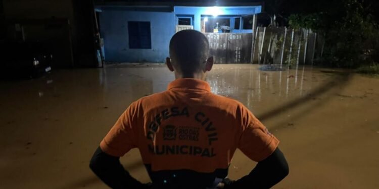 Confira quem está na lista do auxílio emergencial em Rio das Ostras; moradores passarão por avaliação