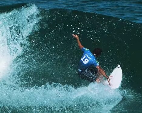Manhã de sexta (26) segue sem competição em Saquarema; WSL mantém etapa em espera