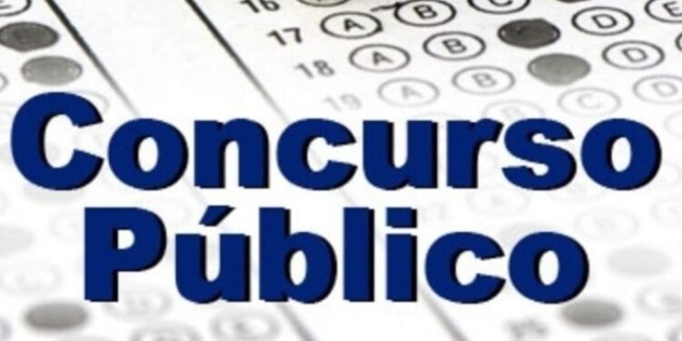 Maricá prevê quase 900 vagas em concursos públicos; edital sofre atraso