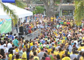 Búzios prepara festa da torcida com telões para os jogos da Seleção na Copa do Mundo