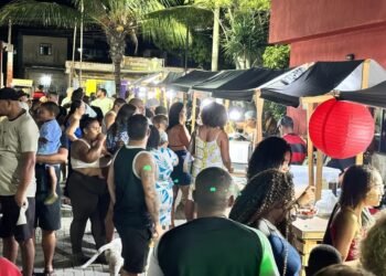 Arraial do Cabo recebe feira com gastronomia, artesanato e show no sábado (6)