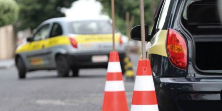 Nova regra para CNH entra em vigor no dia 29; exame toxicológico será obrigatório